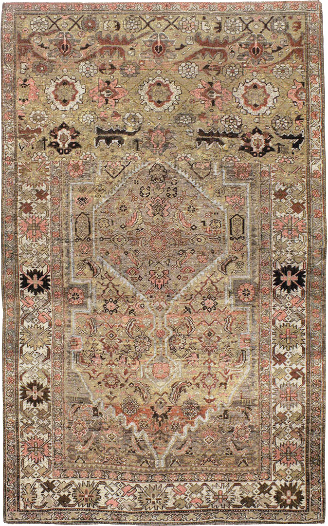 Antique Persian Bidjar Rug, No.23211 - Gsblank