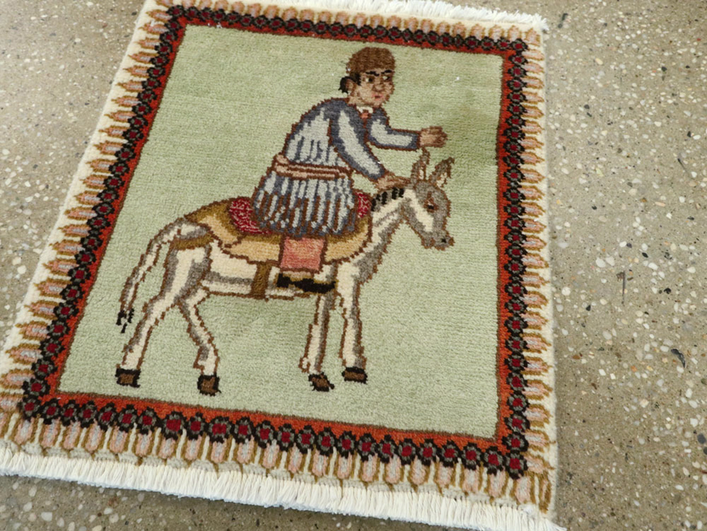 Vintage Persian Tabriz Pictorial Rug, No.23215 - Gsblank