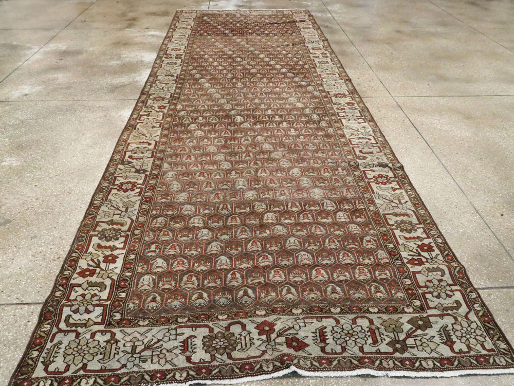 Vintage Persian Malayer Gallery Carpet, No.23217 - Gsblank