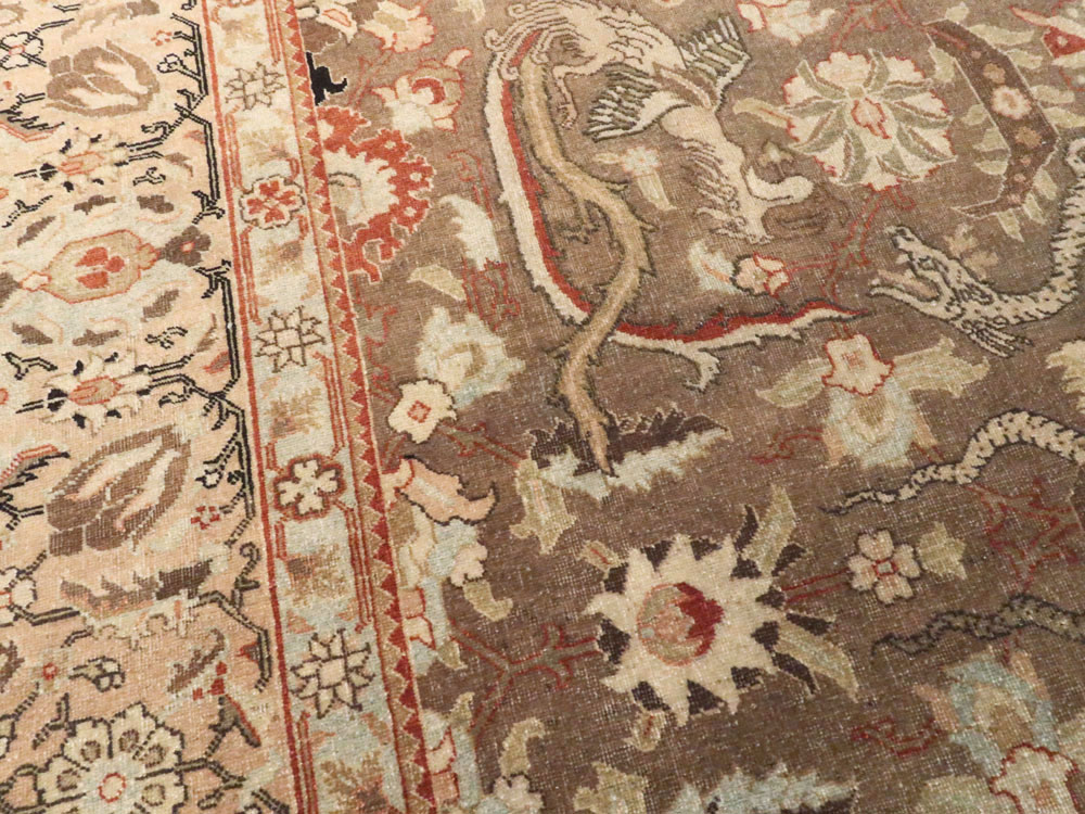 Vintage Persian Tabriz Rug, No.23250 - Gsblank