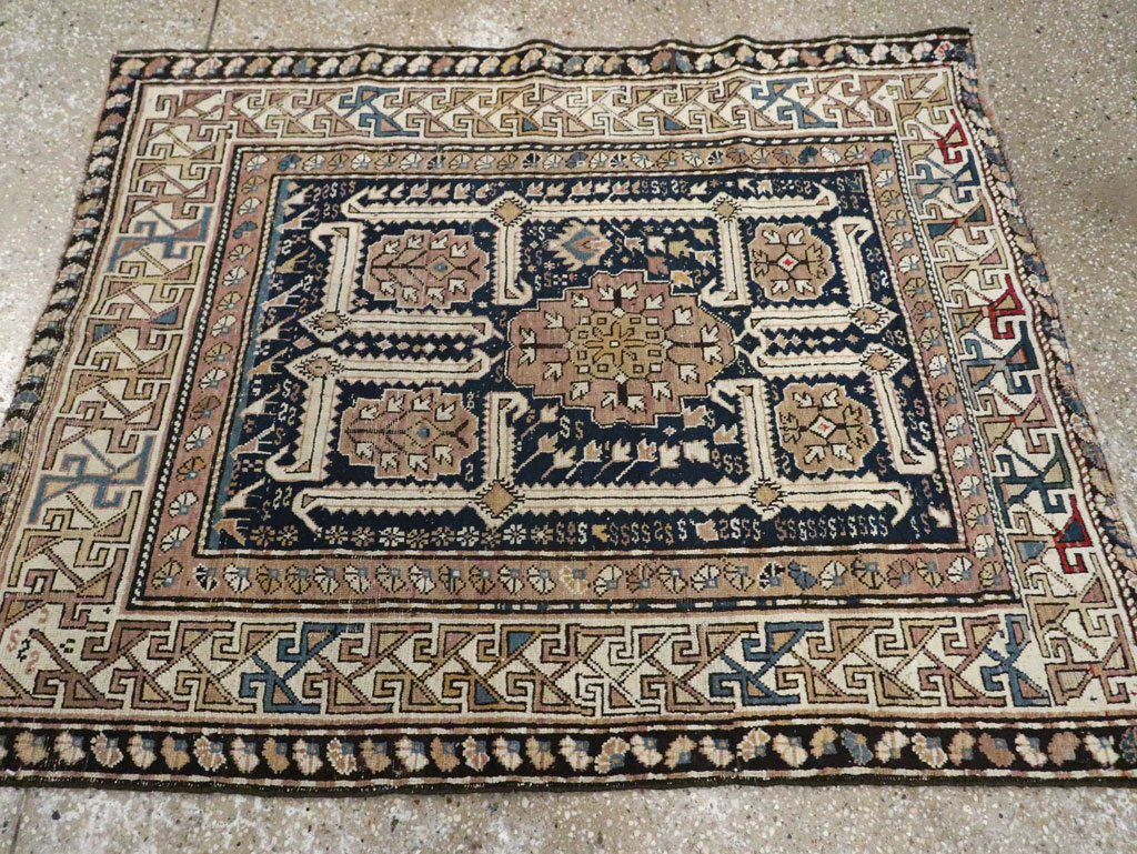 Antique Caucasian Shirvan Rug, No.23258 - Gsblank
