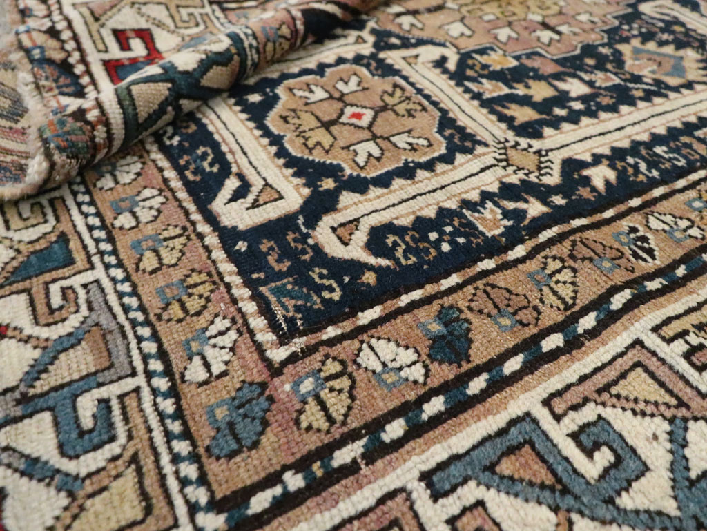 Antique Caucasian Shirvan Rug, No.23258 - Gsblank