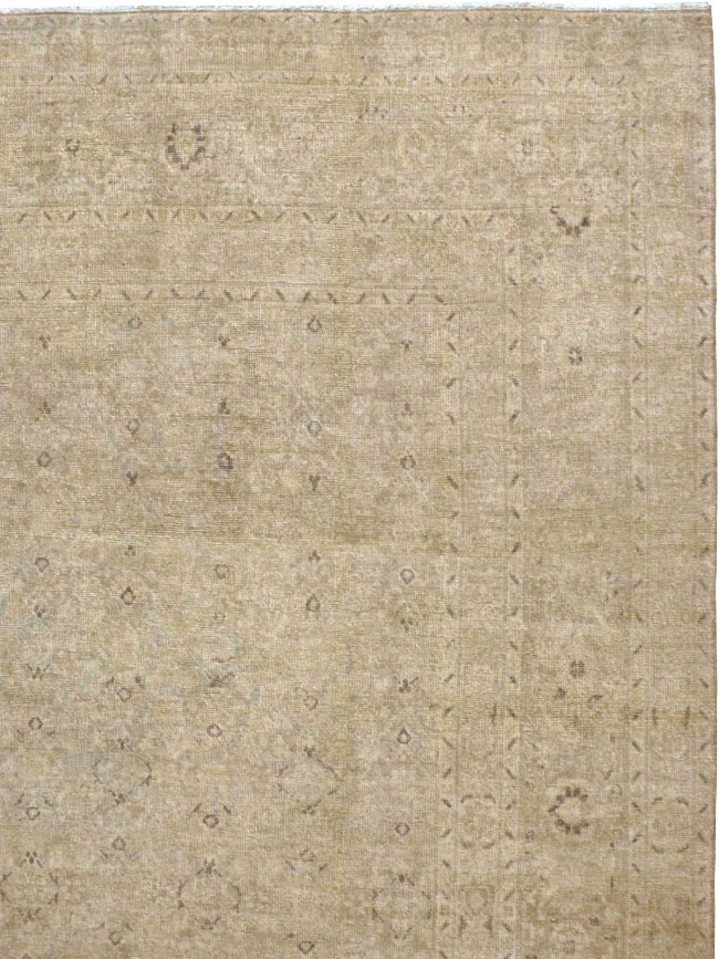 Antique Persian Tabriz Carpet, No.23282 - Gsblank