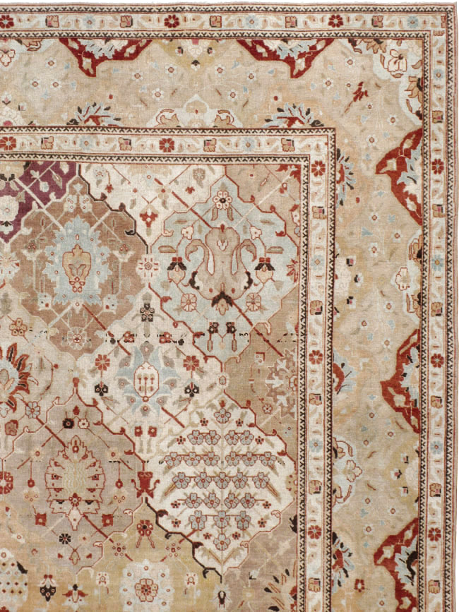 Antique Persian Tabriz Carpet, No.23284 - Gsblank