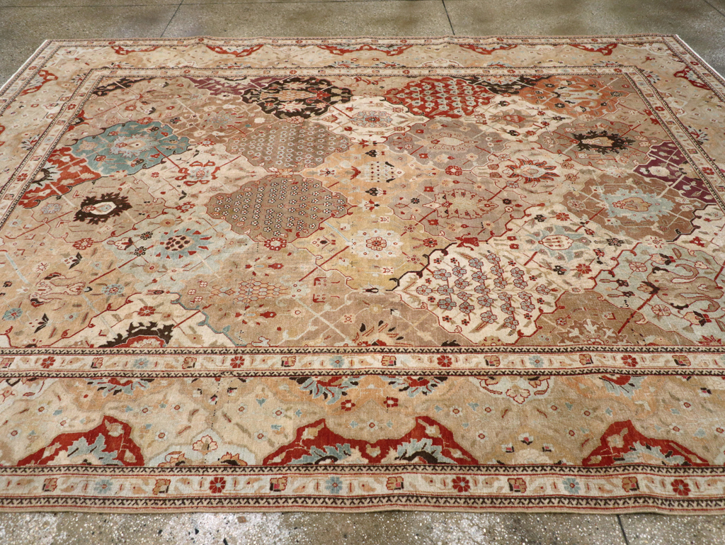 Antique Persian Tabriz Carpet, No.23284 - Gsblank