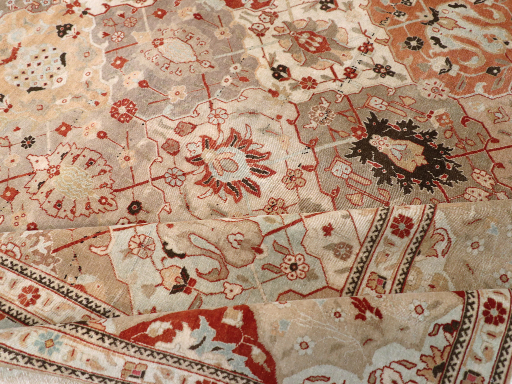 Antique Persian Tabriz Carpet, No.23284 - Gsblank
