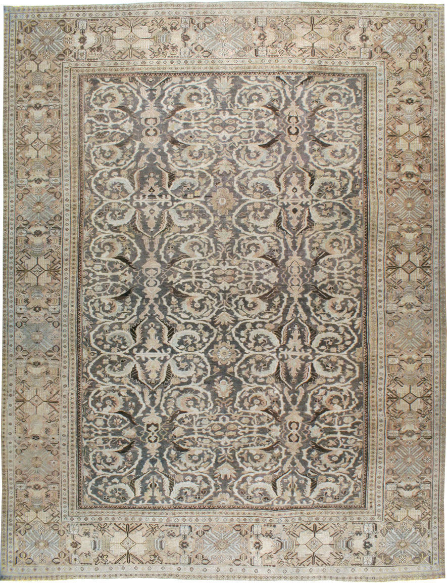 Antique Persian Sultanabad Carpet, No.23293 - Gsblank