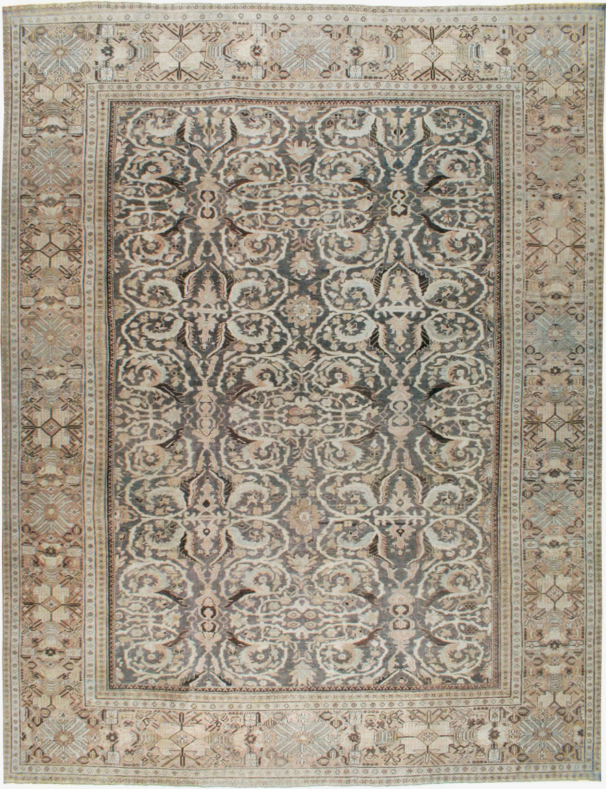 Antique Persian Sultanabad Carpet, No.23293 - Gsblank