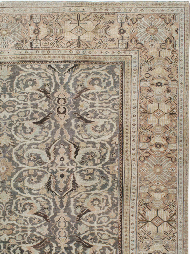Antique Persian Sultanabad Carpet, No.23293 - Gsblank