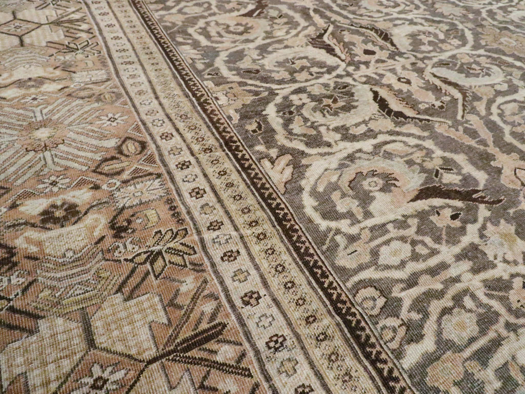 Antique Persian Sultanabad Carpet, No.23293 - Gsblank