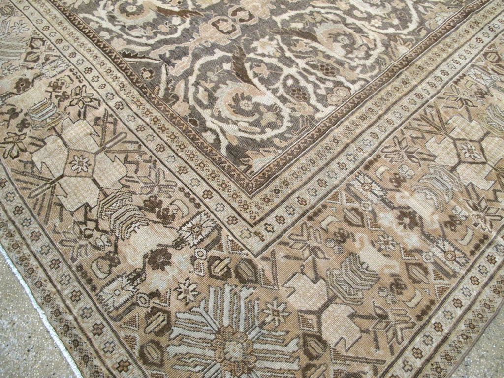 Antique Persian Sultanabad Carpet, No.23293 - Gsblank