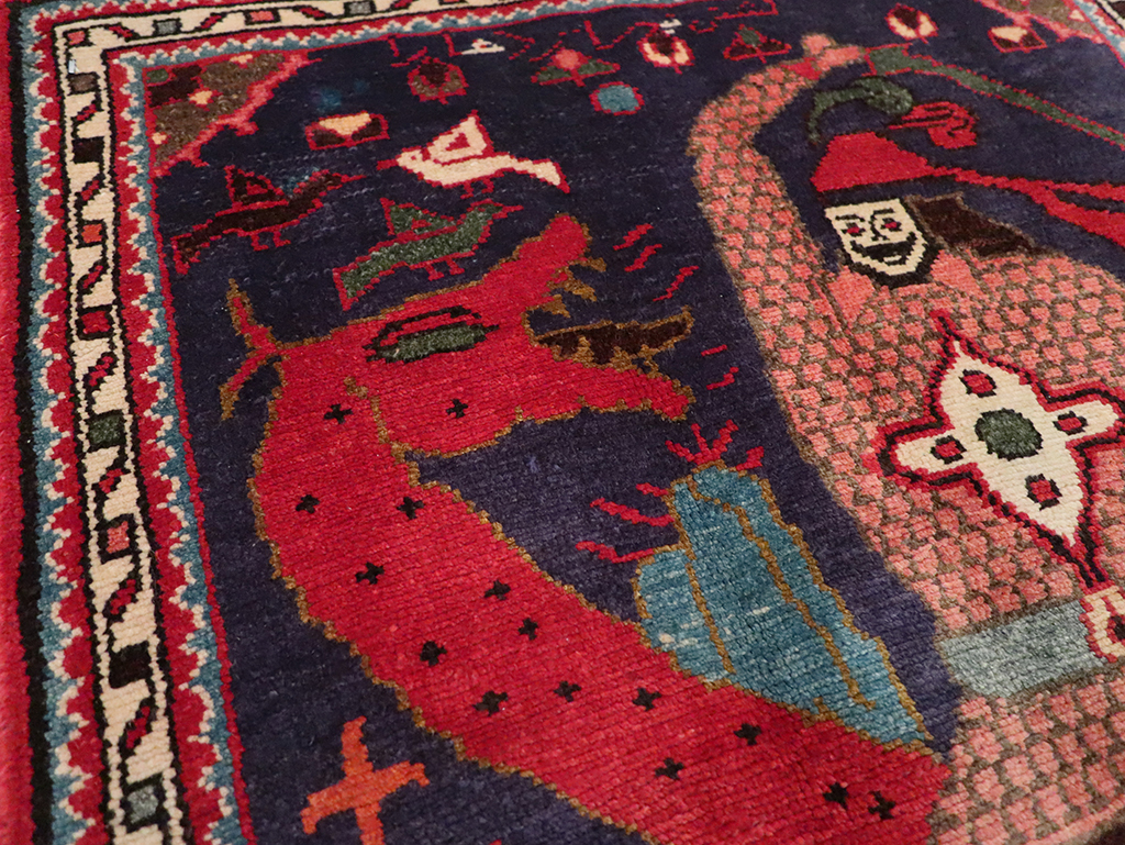 Vintage Persian Tabriz Pictorial Rug, No.23316 - Gsblank