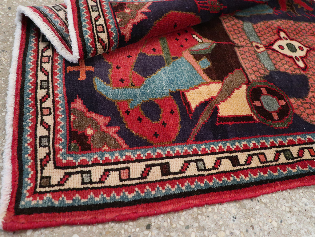 Vintage Persian Tabriz Pictorial Rug, No.23316 - Gsblank