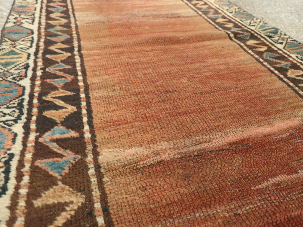 Antique Persian Northwest Runner, No.23330 - Gsblank