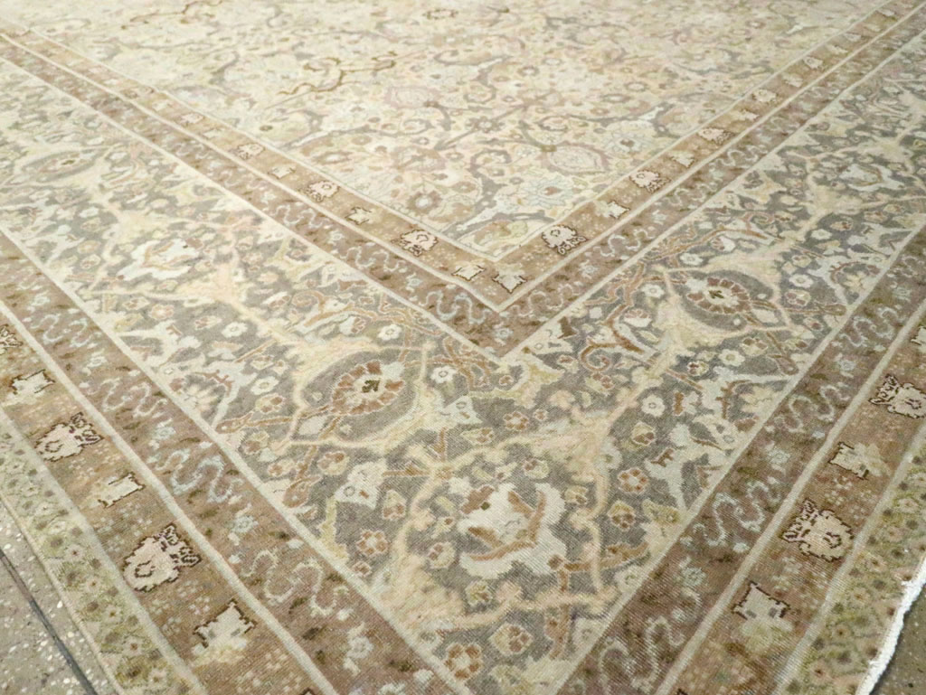 Antique Persian Tabriz Carpet, No.23353 - Gsblank