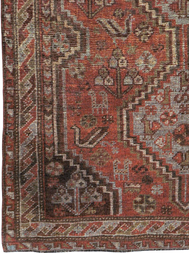 Vintage Persian Shiraz Rug, No.23357 - Gsblank