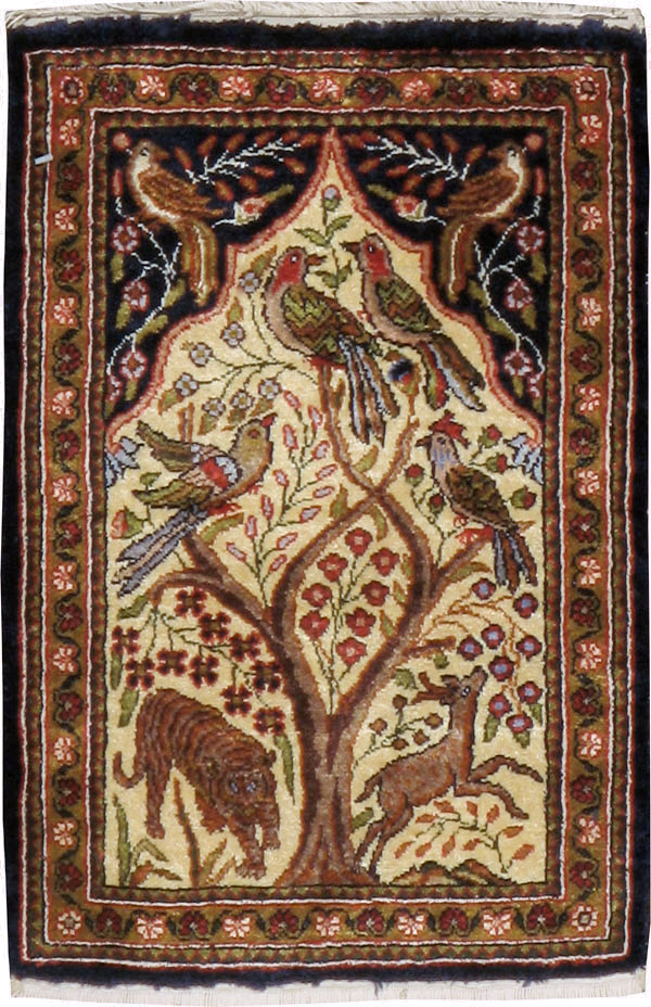 Vintage Persian Quom Pictorial Rug, No.23358 - Gsblank