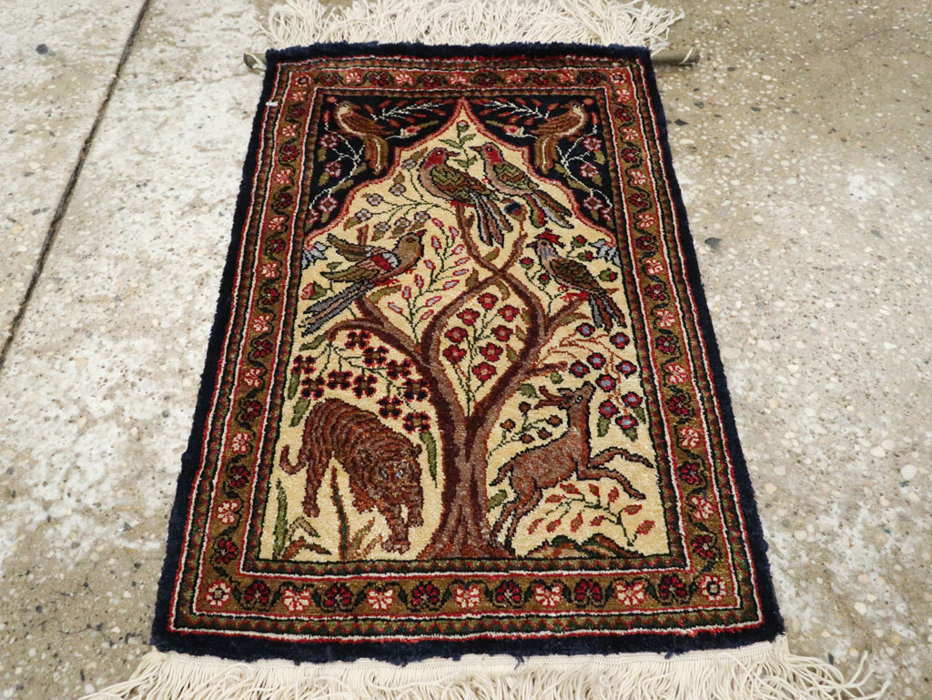 Vintage Persian Quom Pictorial Rug, No.23358 - Gsblank