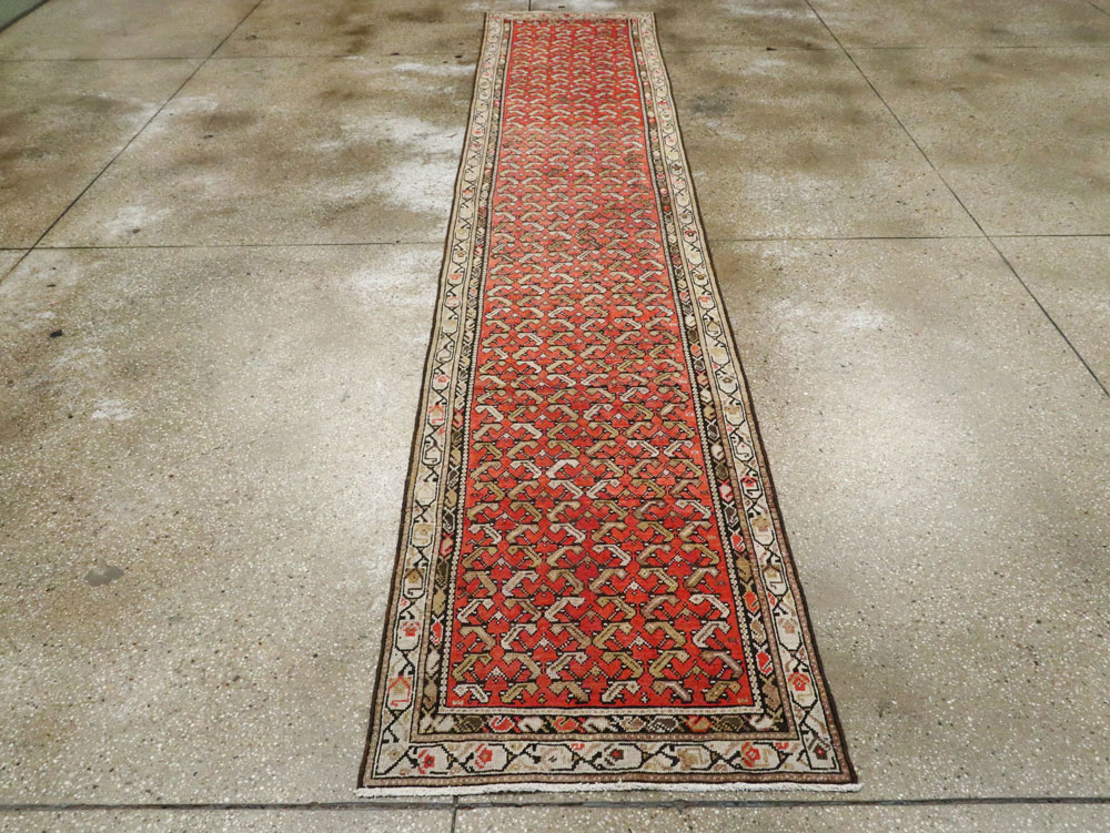 Antique Persian Northwest Runner, No.23359 - Gsblank