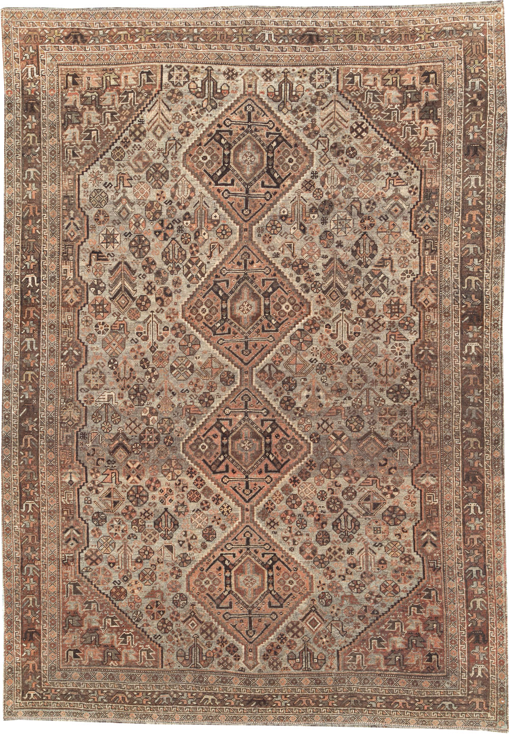 Vintage Persian Shiraz Carpet, No.23382 - Gsblank