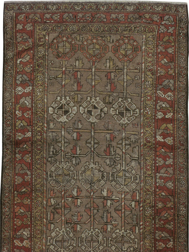Vintage Persian Serab Gallery Carpet, No.23392 - Gsblank
