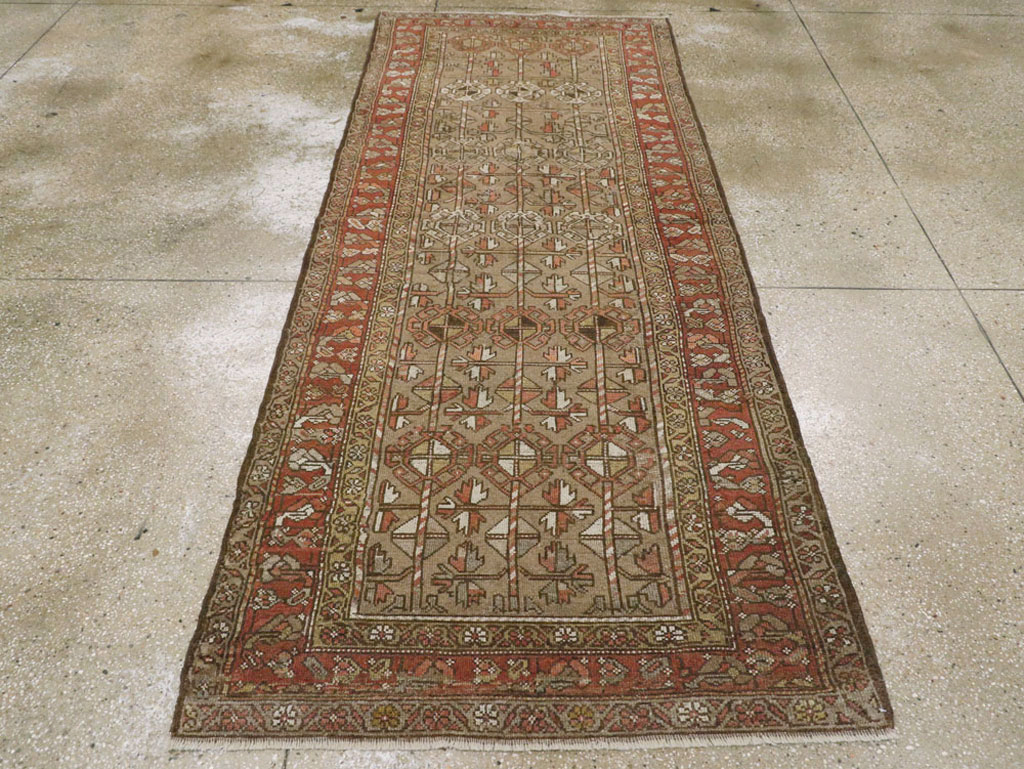 Vintage Persian Serab Gallery Carpet, No.23392 - Gsblank