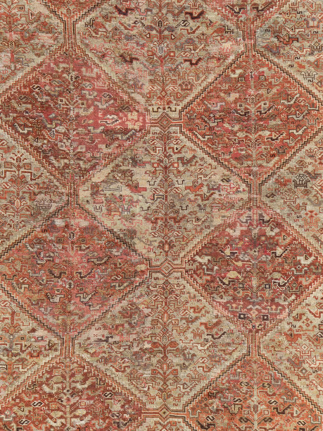 Antique Persian Shiraz Accent Carpet, No.23393 - Gsblank