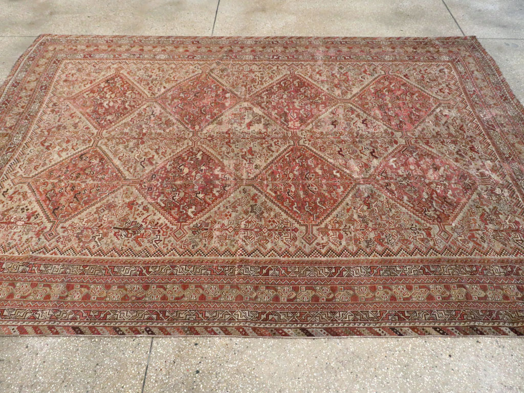 Antique Persian Shiraz Accent Carpet, No.23393 - Gsblank