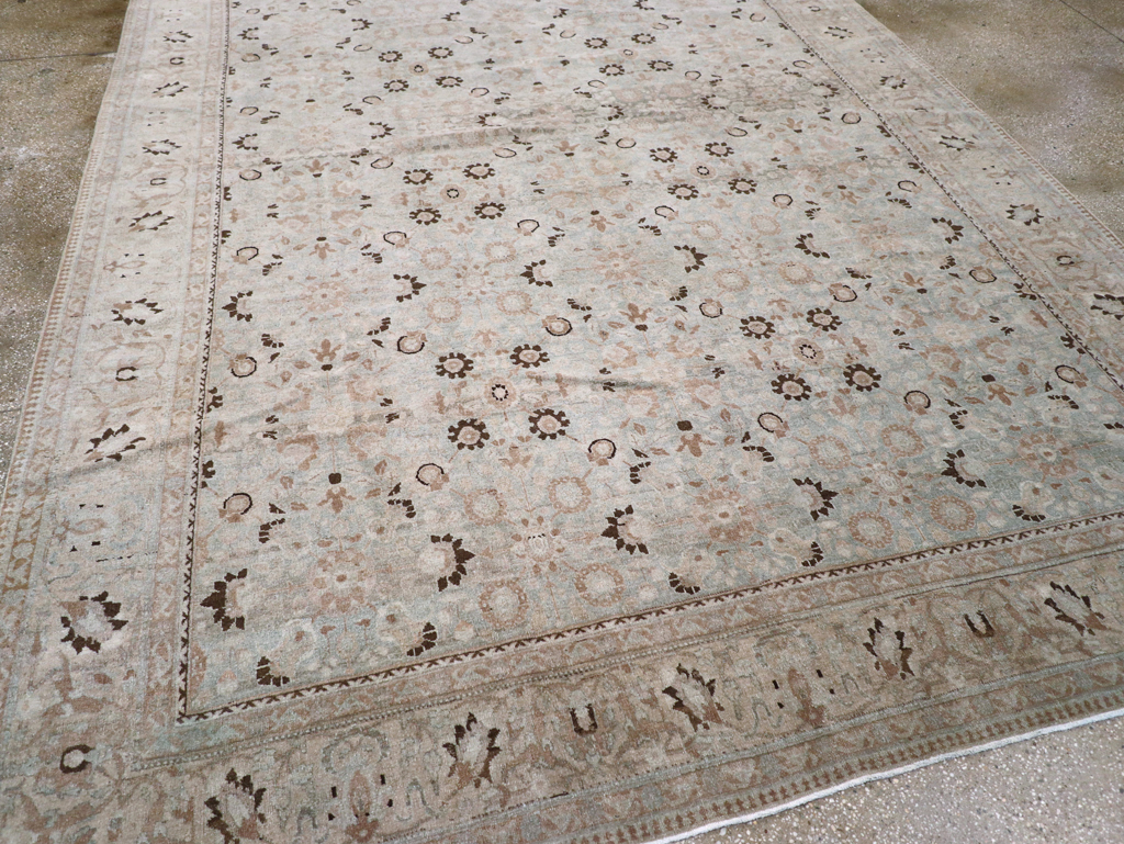 Antique Persian Tabriz Carpet, No.23404 - Gsblank