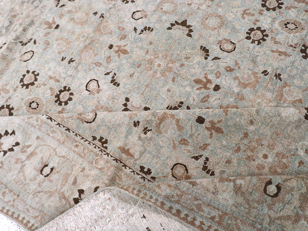 Antique Persian Tabriz Carpet, No.23404 - Gsblank