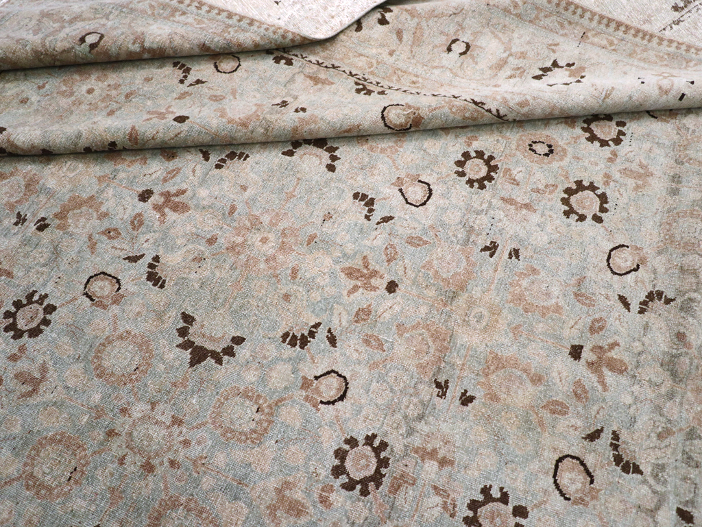 Antique Persian Tabriz Carpet, No.23404 - Gsblank