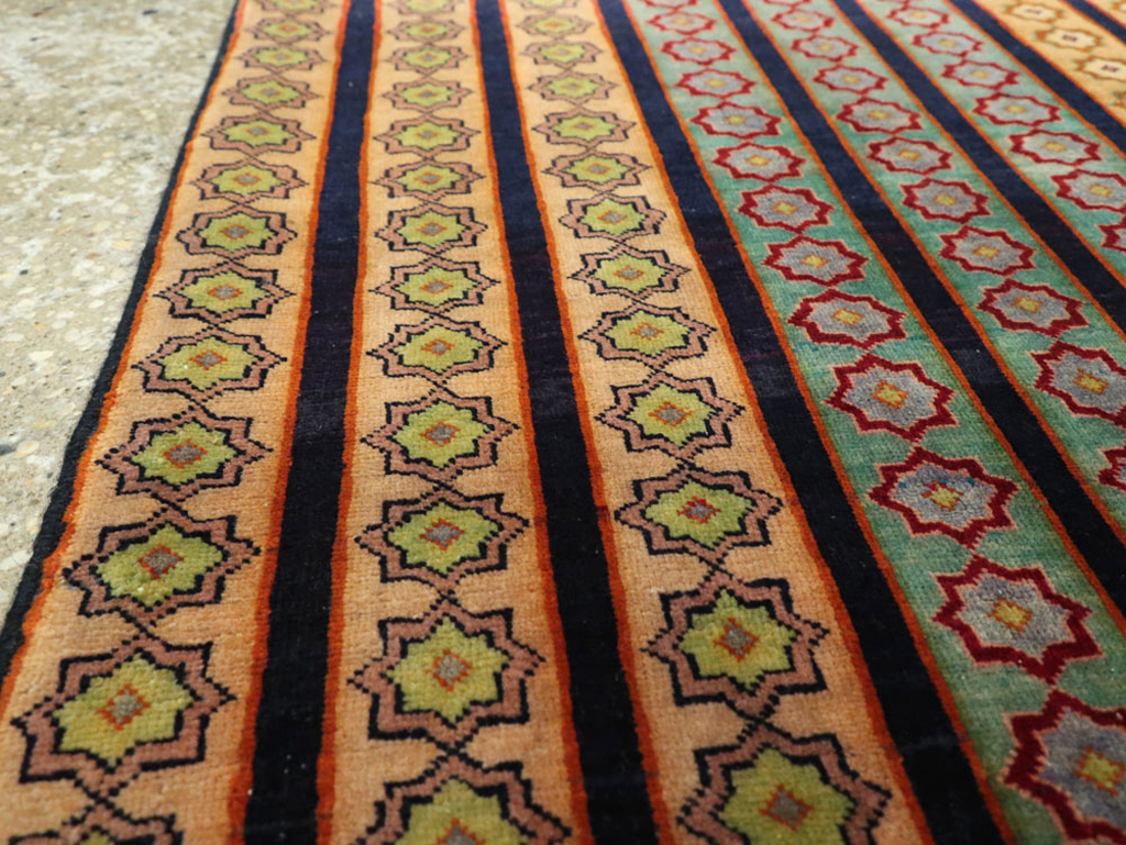 Vintage Persian Kashan Modernist Rug, No.23420 - Gsblank