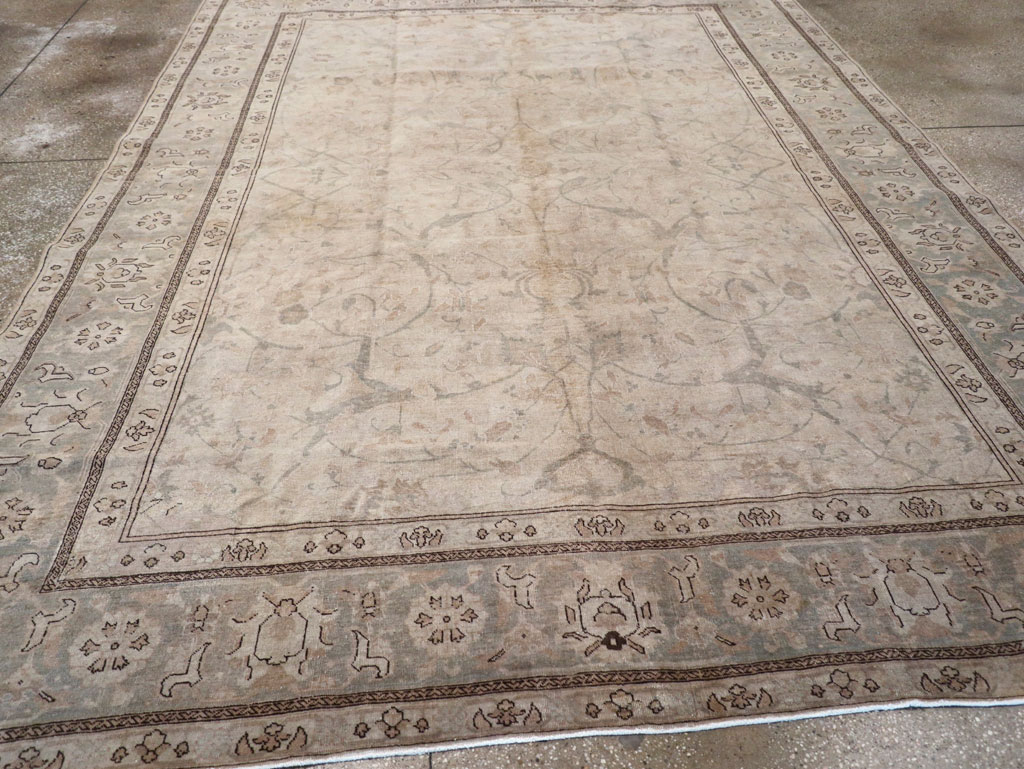 Antique Persian Tabriz Carpet, No.23422 - Gsblank