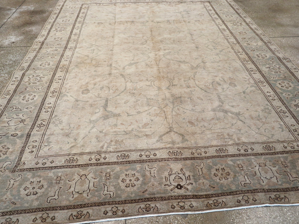 Antique Persian Tabriz Carpet, No.23422 - Gsblank
