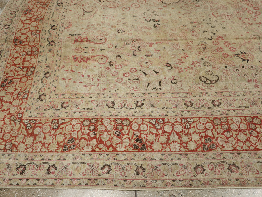 Antique Persian Mashad Carpet, No.23426 - Gsblank
