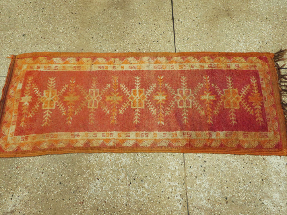 Vintage Moroccan Rug, No.23427 - Gsblank