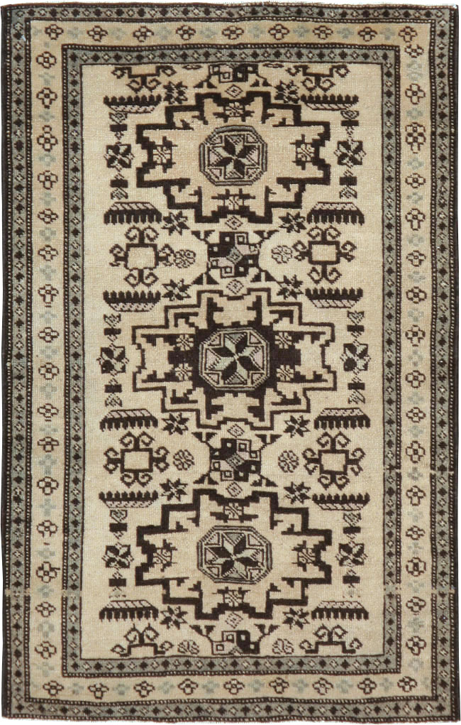 Vintage Persian Tabriz Rug (Pair: 1 of 2), No.23428 - Gsblank