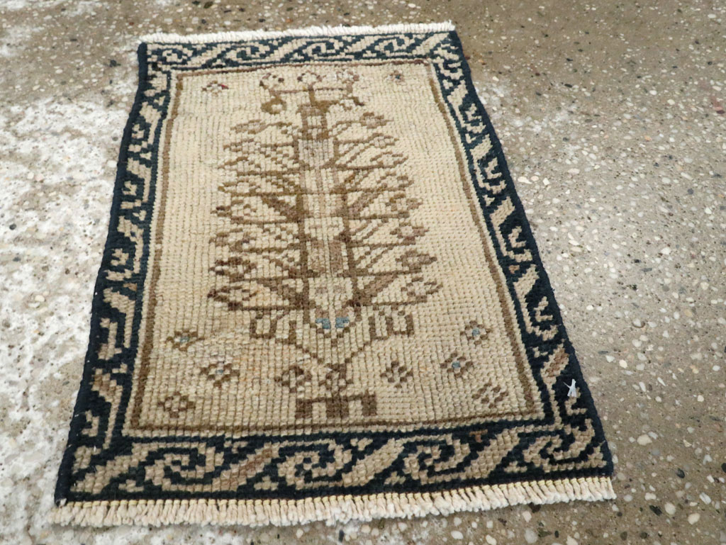 Antique Persian Northwest Rug (Pair: 1 of 2), No.23438 - Gsblank