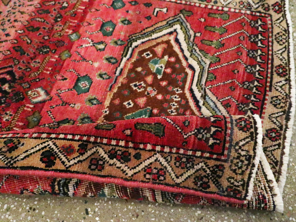 Vintage Persian Mahal Throw Rug, No.23445 - Gsblank