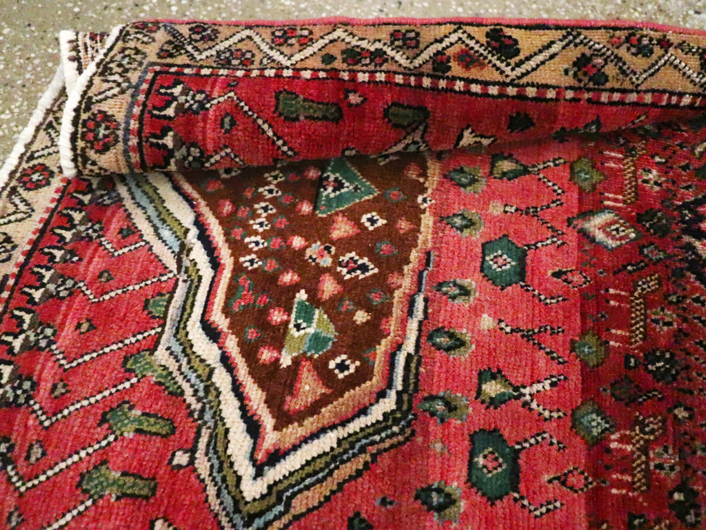 Vintage Persian Mahal Throw Rug, No.23445 - Gsblank