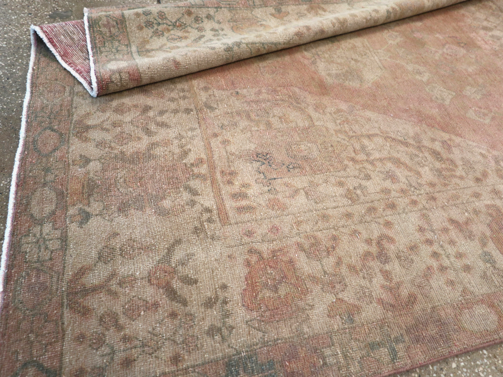 Vintage Persian Shiraz Gallery Rug, No.23450 - Gsblank