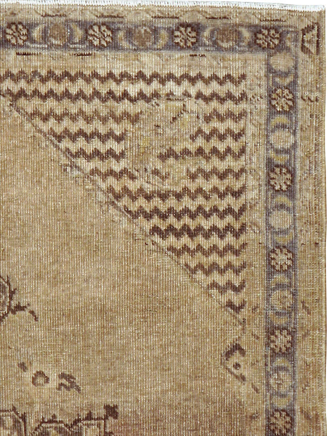 Antique Persian Tabriz Rug, No.23452 - Gsblank