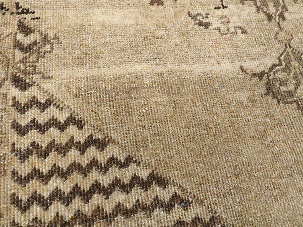 Antique Persian Tabriz Rug, No.23452 - Gsblank