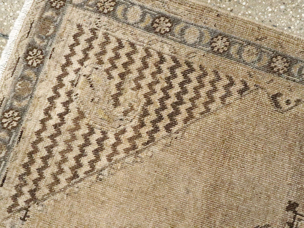 Antique Persian Tabriz Rug, No.23452 - Gsblank