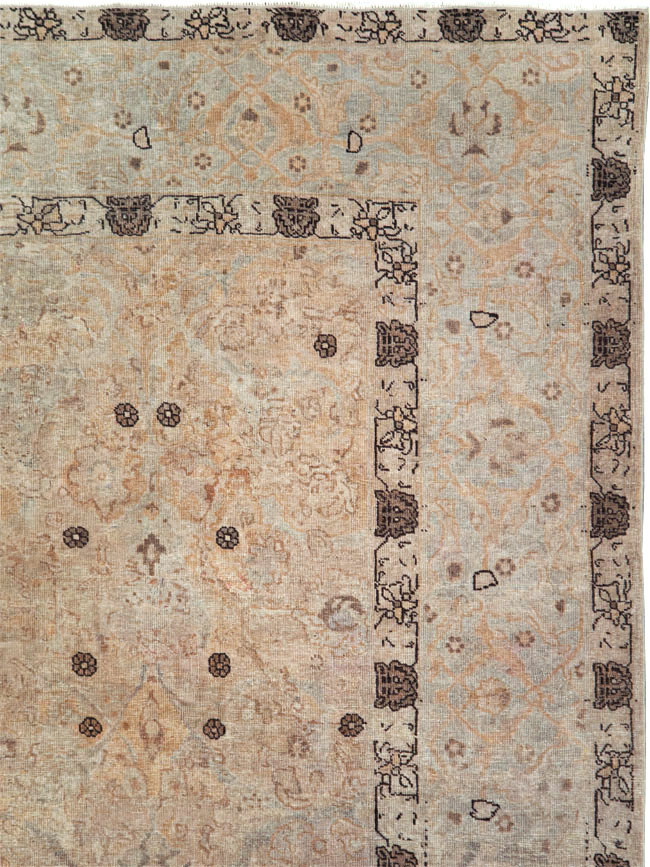 Antique Persian Tabriz Carpet, No.23467 - Gsblank