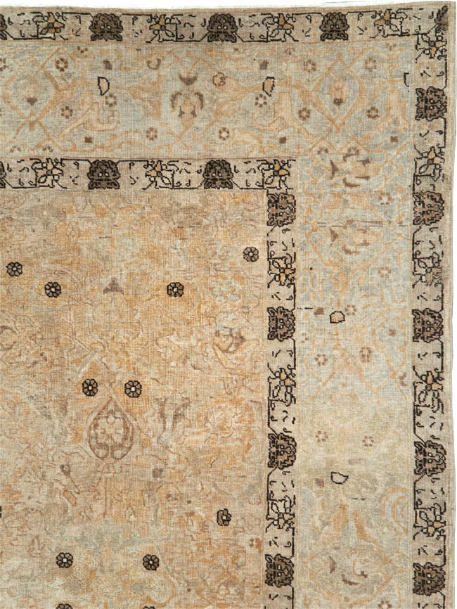 Antique Persian Tabriz Carpet, No.23467 - Gsblank