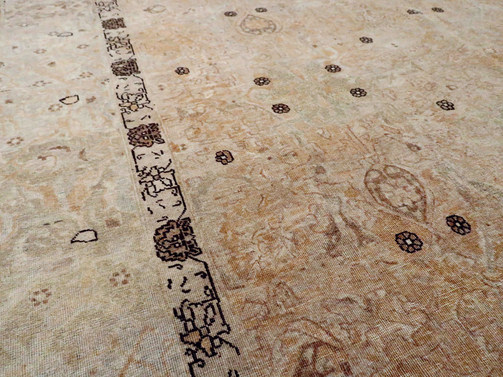 Antique Persian Tabriz Carpet, No.23467 - Gsblank