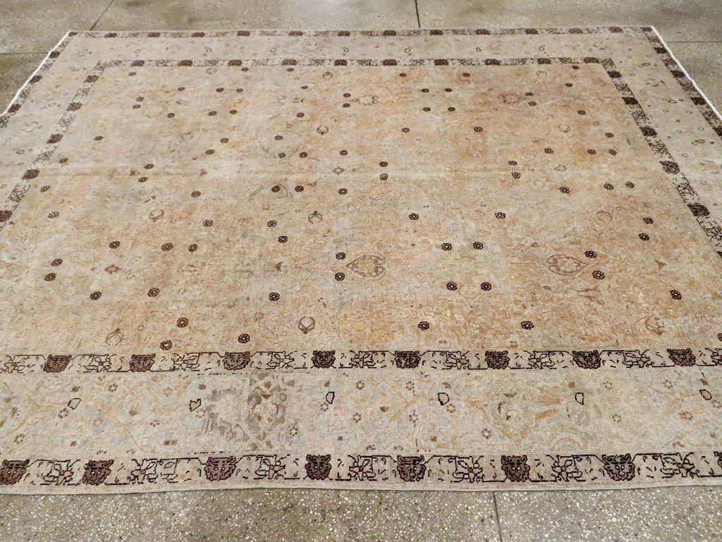 Antique Persian Tabriz Carpet, No.23467 - Gsblank