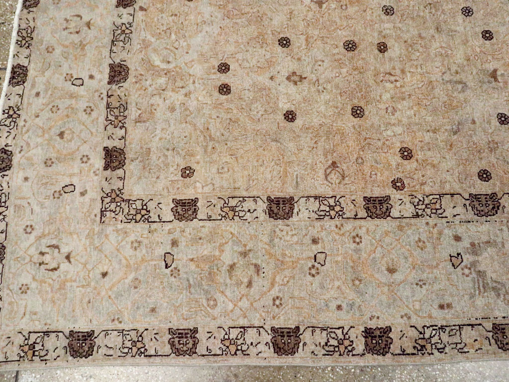 Antique Persian Tabriz Carpet, No.23467 - Gsblank