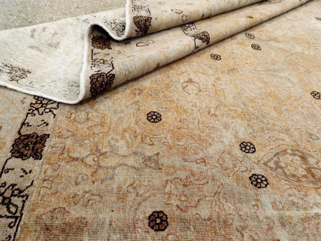 Antique Persian Tabriz Carpet, No.23467 - Gsblank